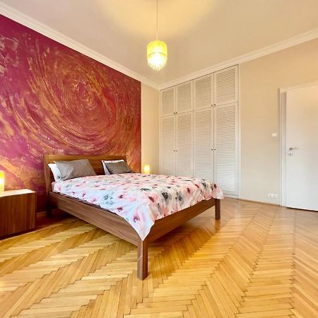 בודפשט Exclusive Colourful Flat In The City מראה חיצוני תמונה