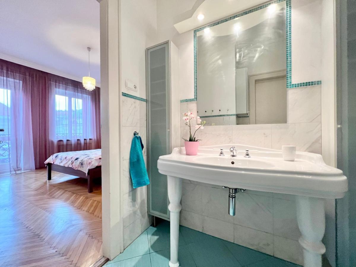בודפשט Exclusive Colourful Flat In The City מראה חיצוני תמונה