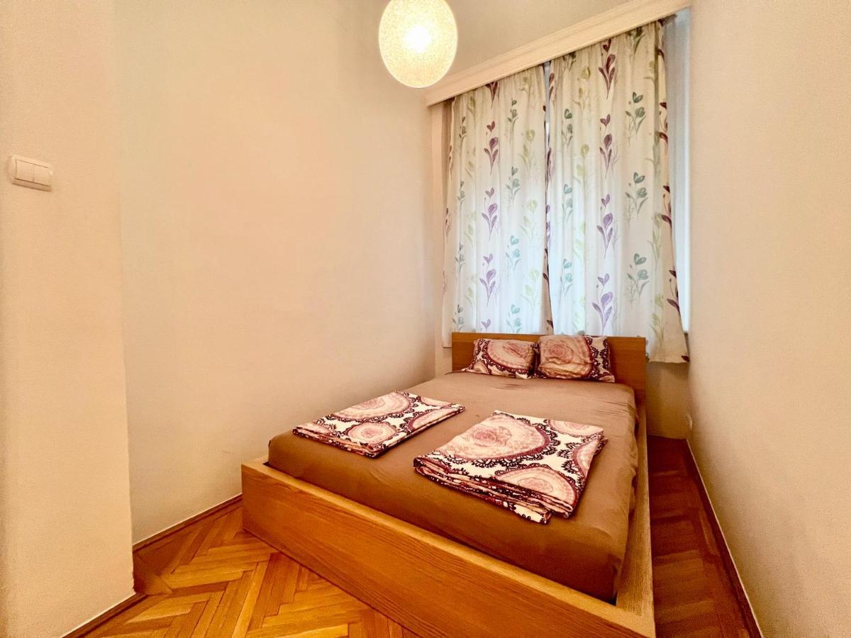 בודפשט Exclusive Colourful Flat In The City מראה חיצוני תמונה