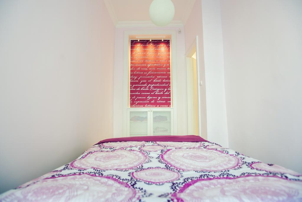 בודפשט Exclusive Colourful Flat In The City חדר תמונה
